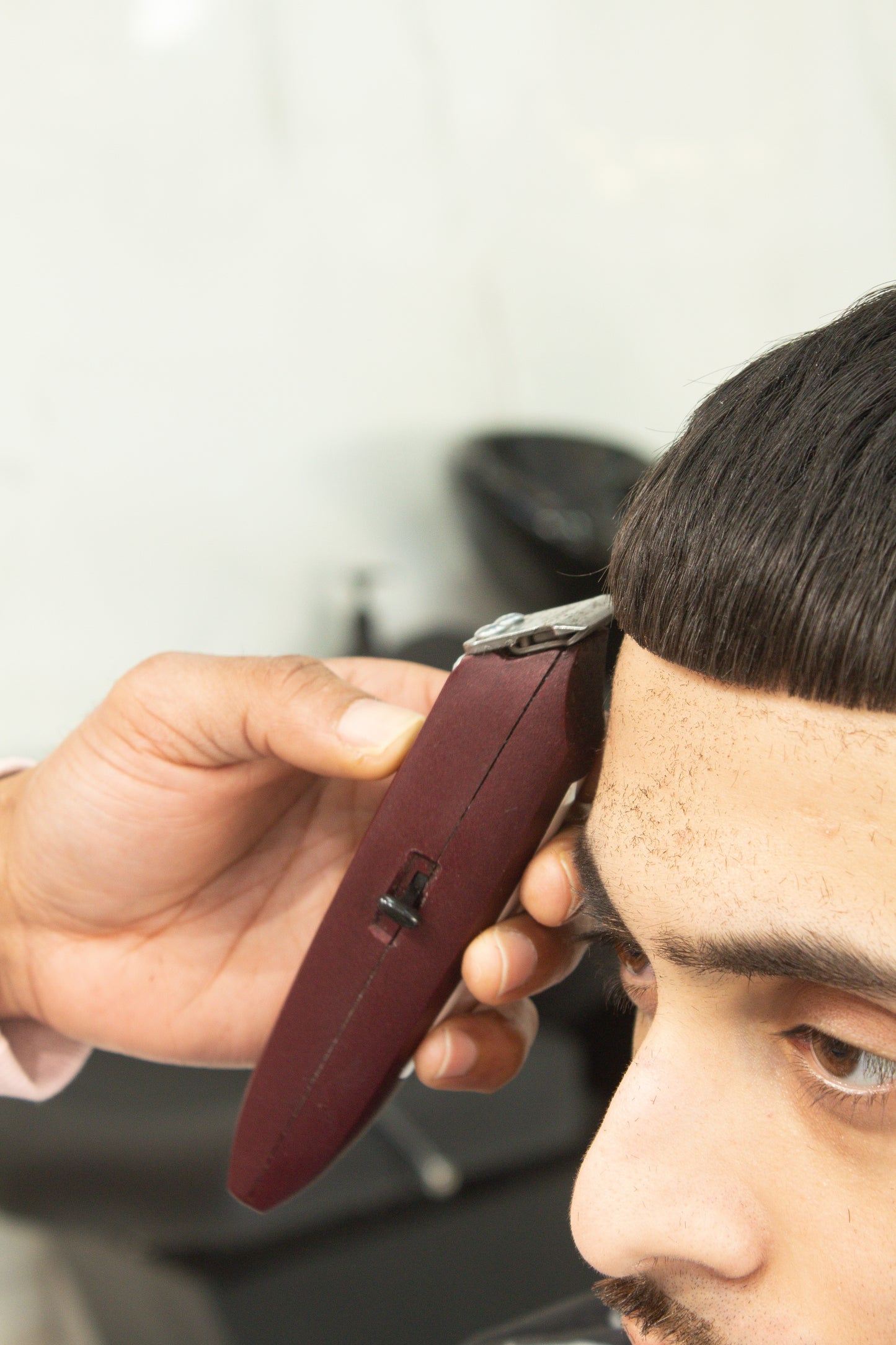 LINE UP (Head & Beard)