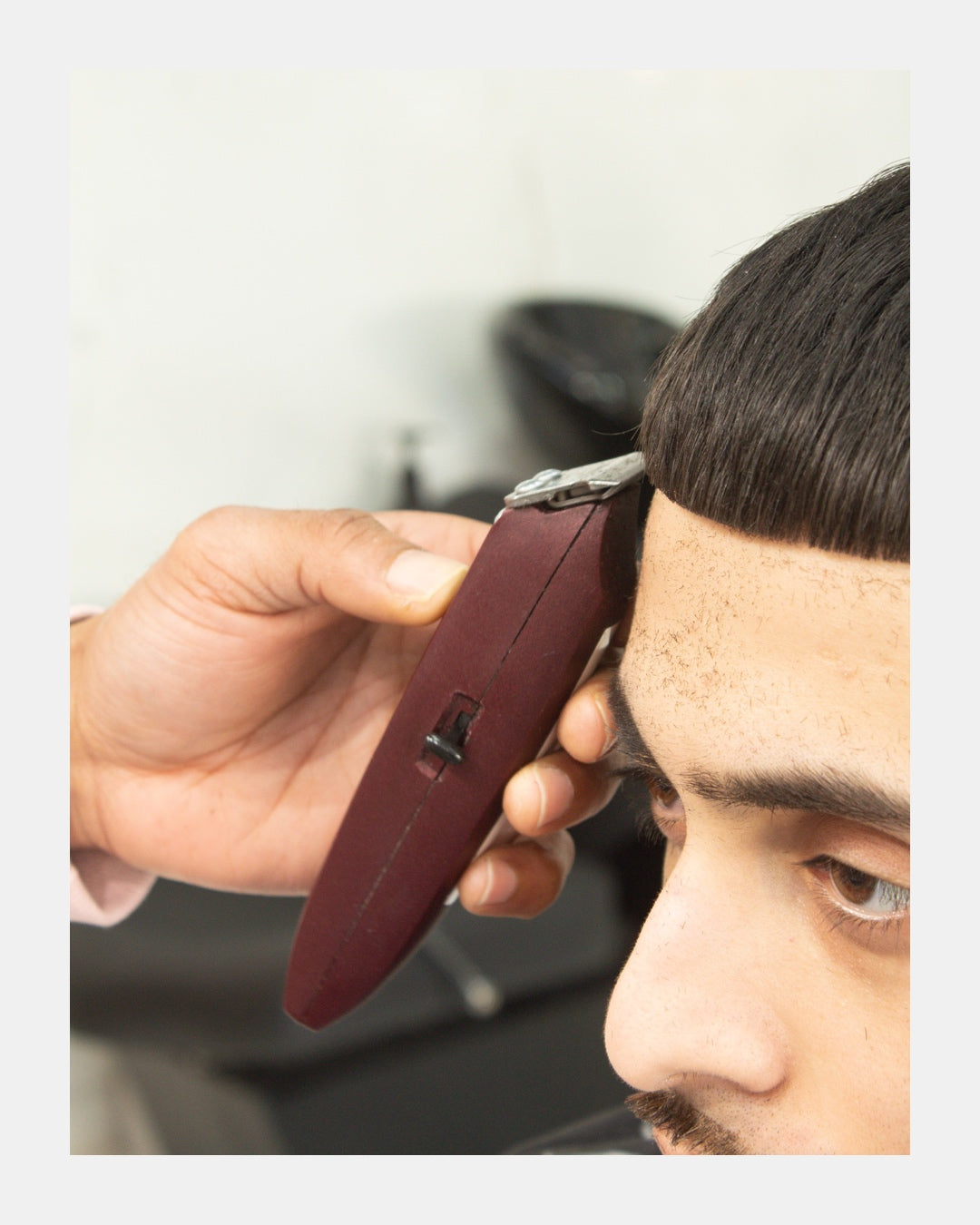 LINE UP ( HEAD)